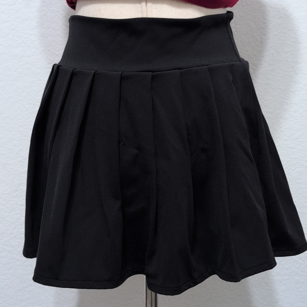 Nova Sport Tennis Skirt Skort Pleated Black Size Medium - Picture 6 of 10